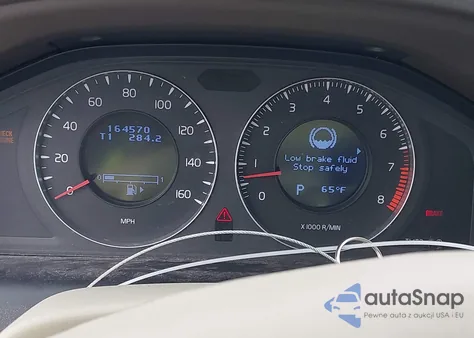 2010 Volvo Xc60 3.2 z USA, uszkodzony, nr VIN YV4982DL1A2101227